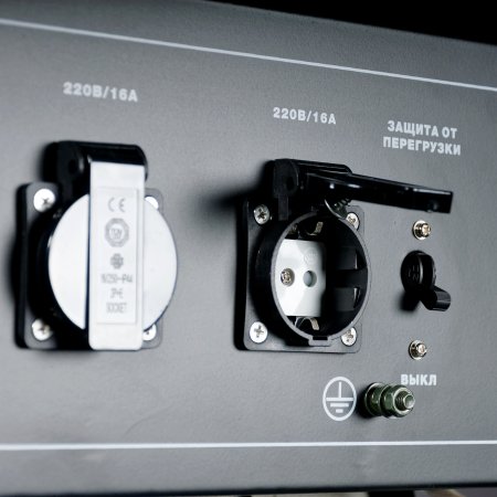 FUBAG Бензиновый генератор с электростартером и коннектором автоматики BS 3300 A ES в Архангельске фото