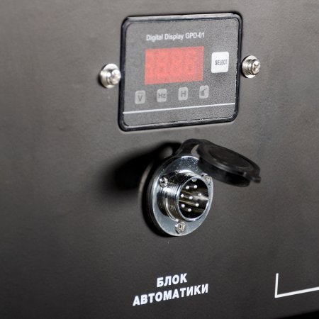Бензиновый генератор с электростартером и коннектором автоматики FUBAG BS 7500 A ES в Архангельске фото